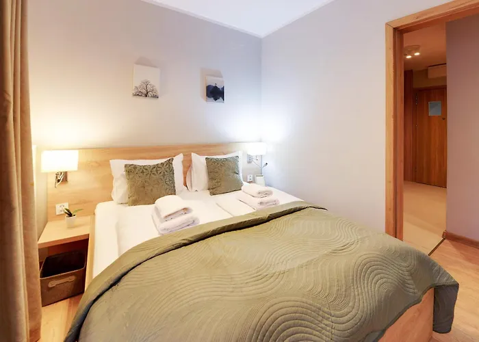 Trevilles Deep Forest *