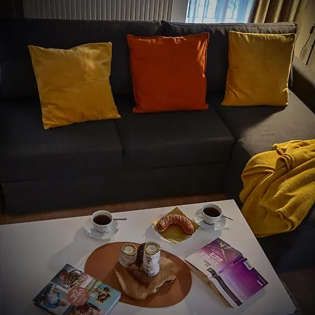 Trevilles Deep Forest * שצ'קלארסקה פוראובה