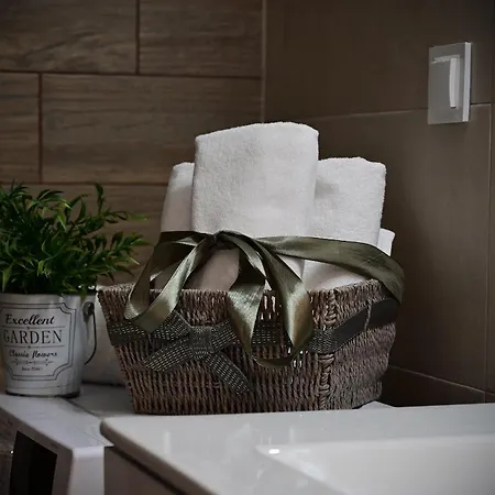 דירה Trevilles Deep Forest שצ'קלארסקה פוראובה